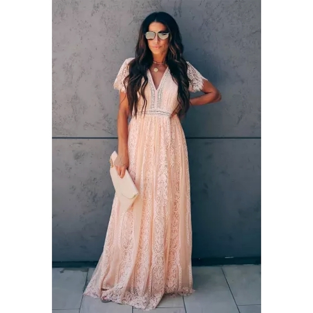 Plus Size BELLA Lace Maxi Dress